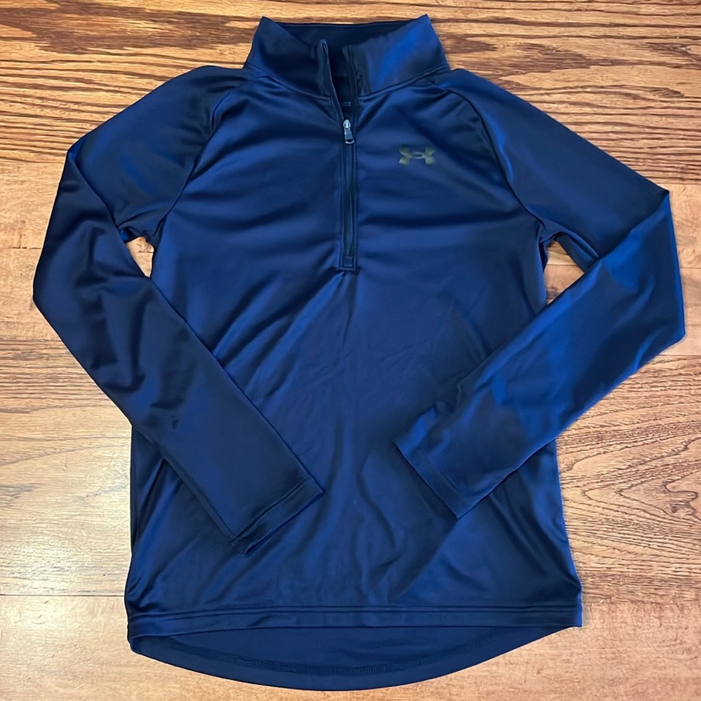 Boy’s Under Armour 1/2 Zip Pullover, size Large
